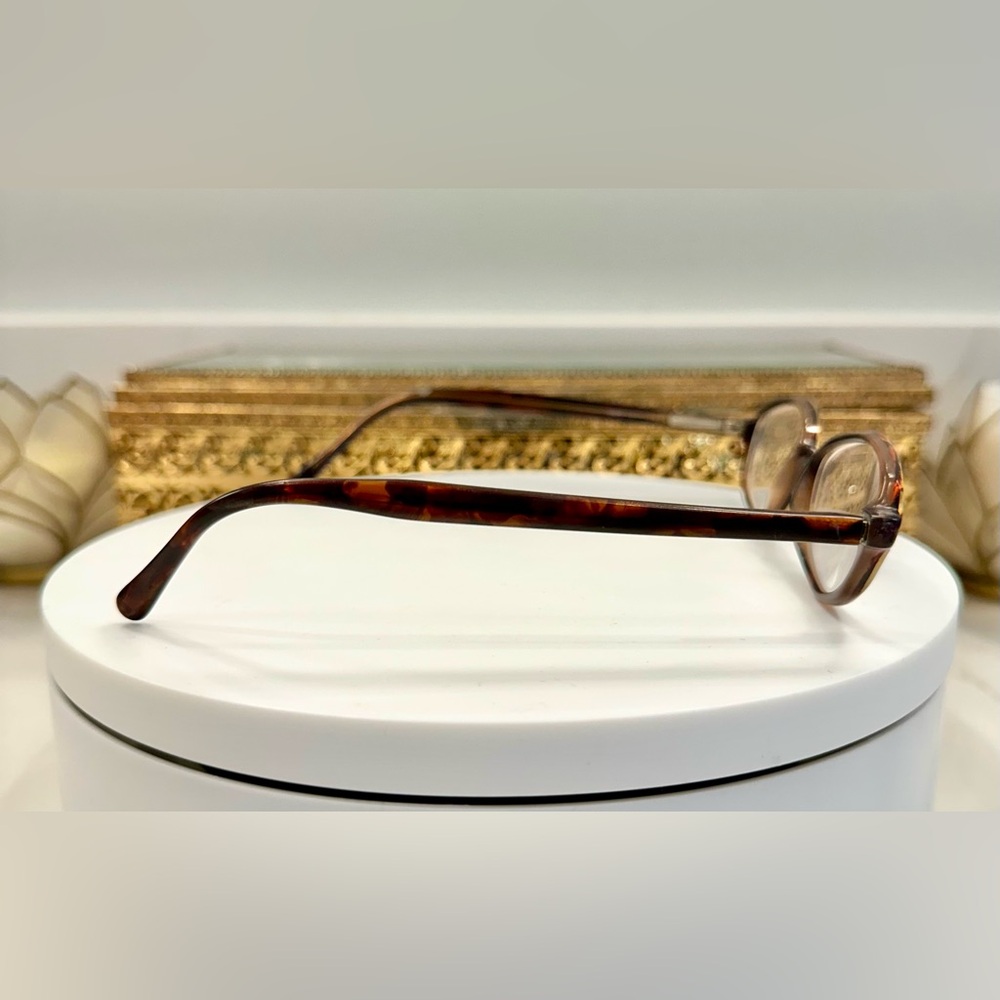 Chesterfield - Tortoiseshell Patterned Oval Unise… - image 3